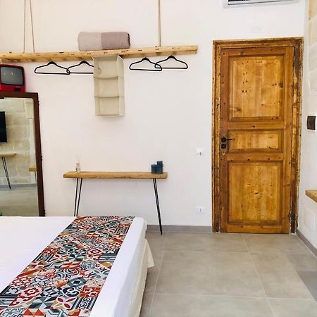 I Mori - Rooms & Apartment Trapani Extérieur photo