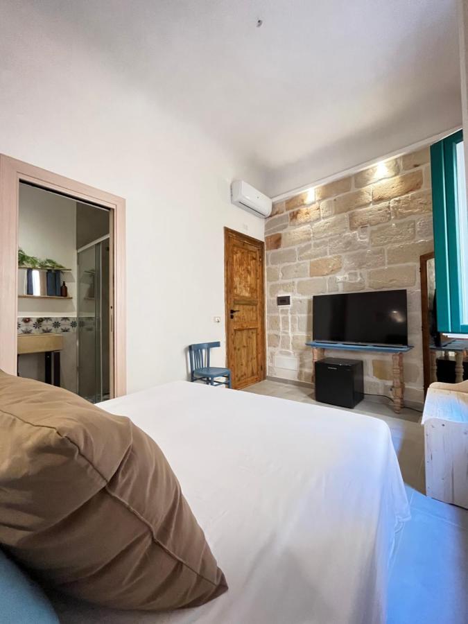 I Mori - Rooms & Apartment Trapani Extérieur photo